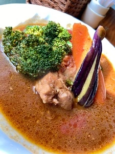 スープカレー カムイ