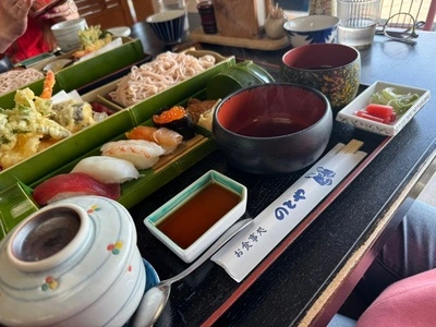 のとや