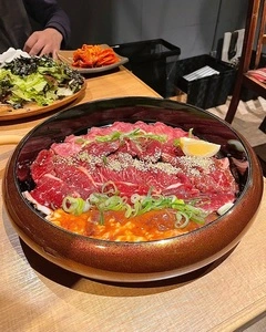 焼肉ホルモン櫻