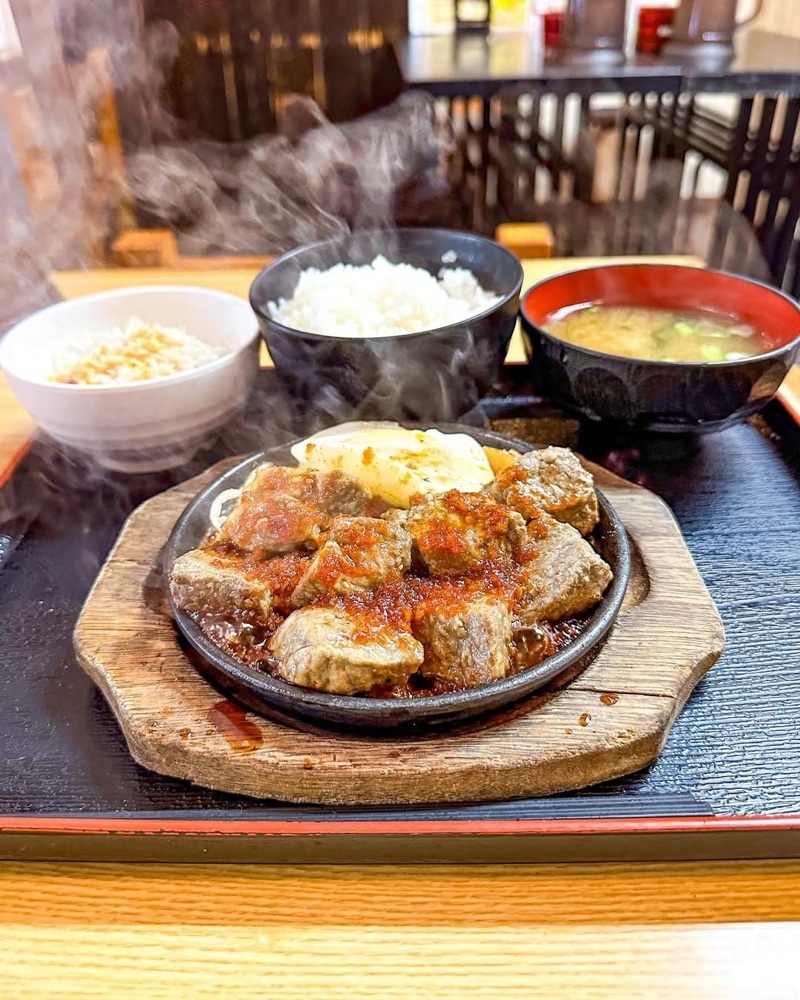 40s_gourmetさんが投稿したかしら焼き＆もつ鍋 金太郎 新宿店に関する口コミの画像