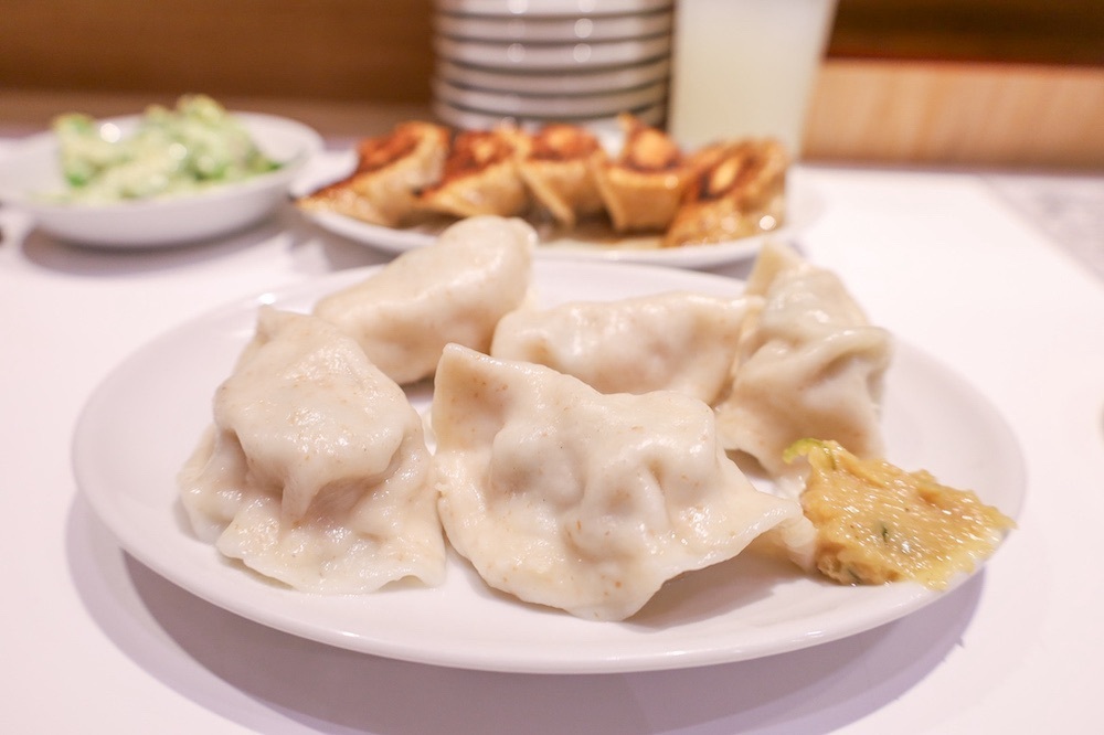 さくらいまさゆきさんが投稿した餃子のラスベガス（LAS VEGAS）に関する口コミの画像