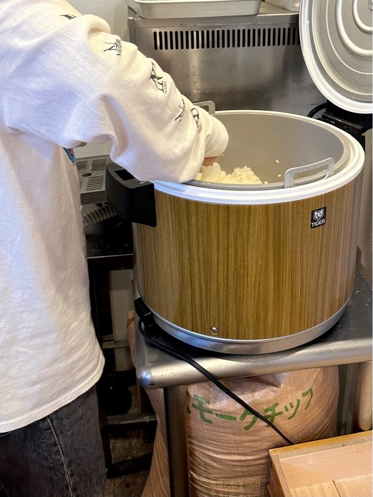 ぴょんたI 東京グルメ・居酒屋さんが投稿した横濱家系ラーメン 川島家に関する口コミの画像