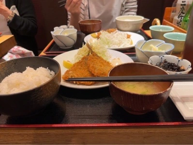 なかめのてっぺん 丸の内