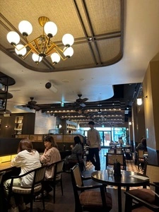3rd. BAR&GRILL RESTAURANT（サード バー&グリル レストラン）
