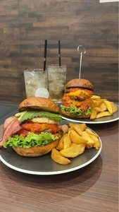 ブーストバーガー 覚王山