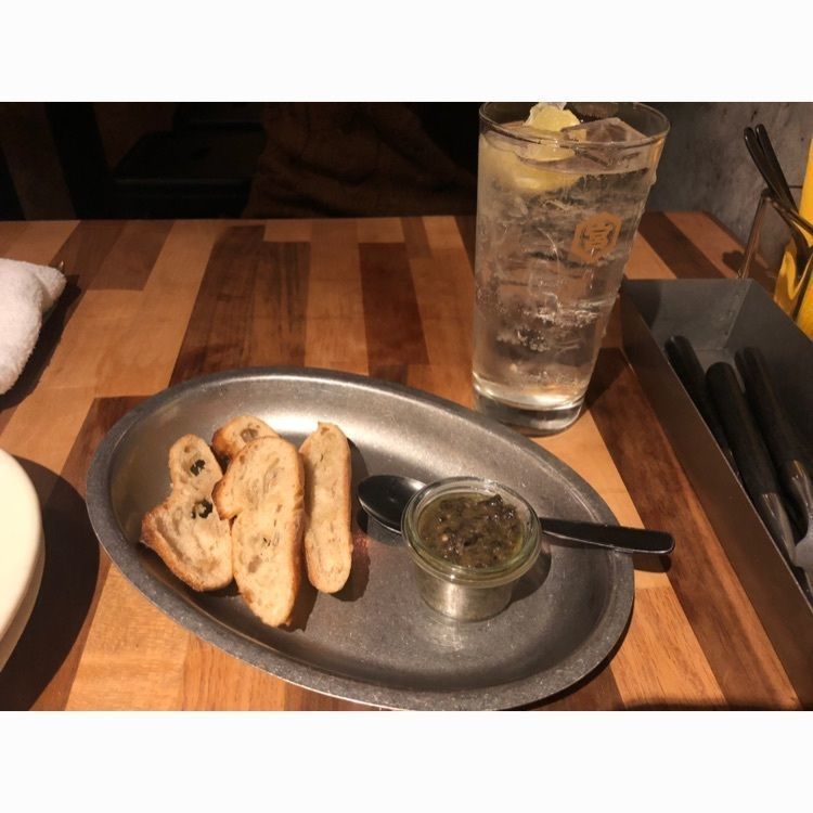 hinappleさんが投稿したFAST OYSTERS 神楽坂店（ファストオイスターズ【旧店名】神楽坂UMAMI Oysters）に関する口コミの画像
