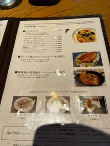 トラットリア ドゥーエ（Trattoria Due）