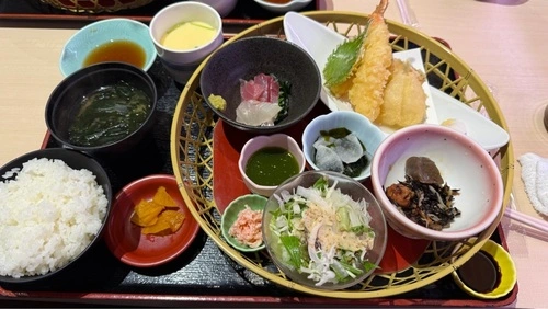 ここも 空港通り店