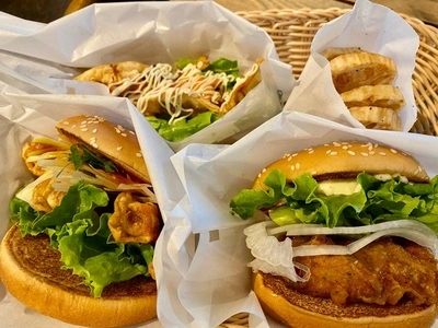 フレッシュネスバーガー 宇都宮店（FRESHNESS BURGER）