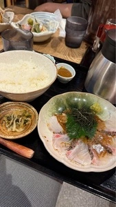 まるとく食堂