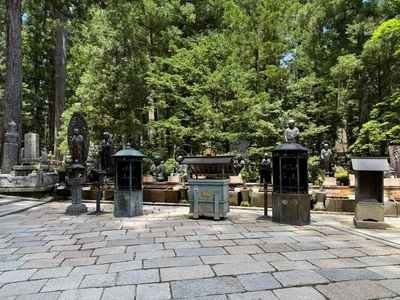 奥之院