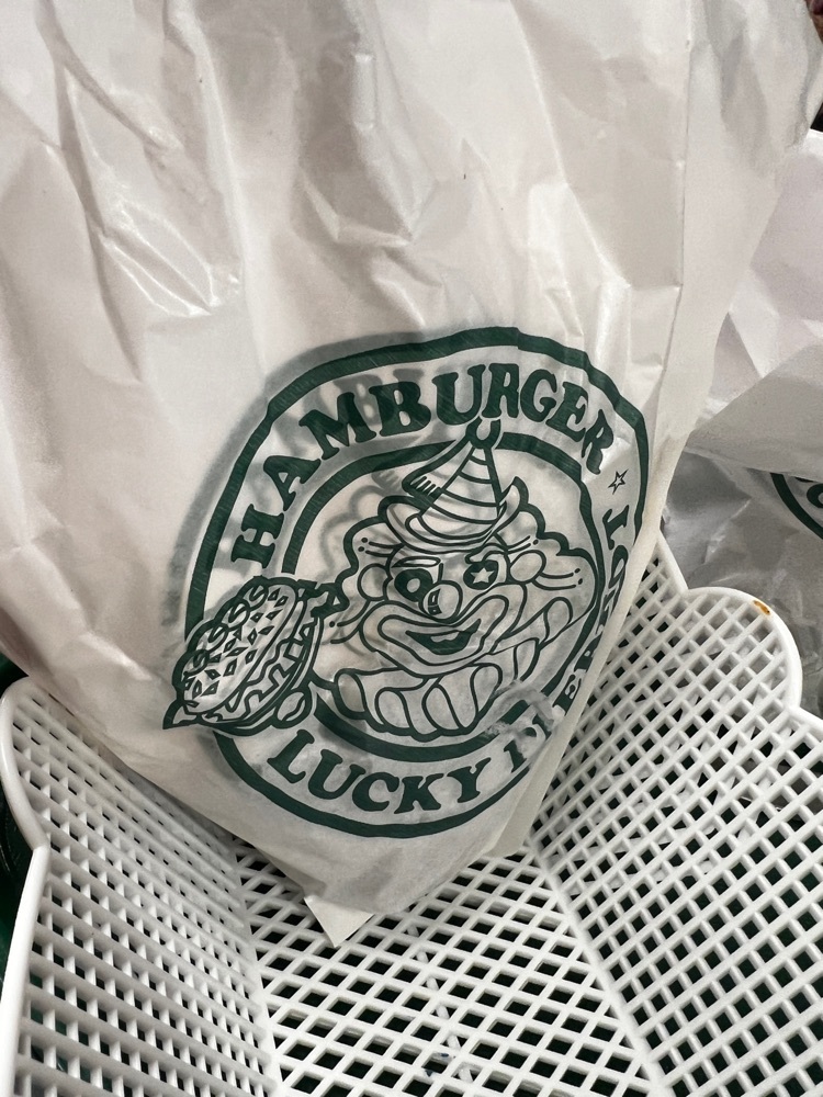 サブ&クルさんが投稿したラッキーピエロ 五稜郭公園前店（LUCKY PIERROT）に関する口コミの画像