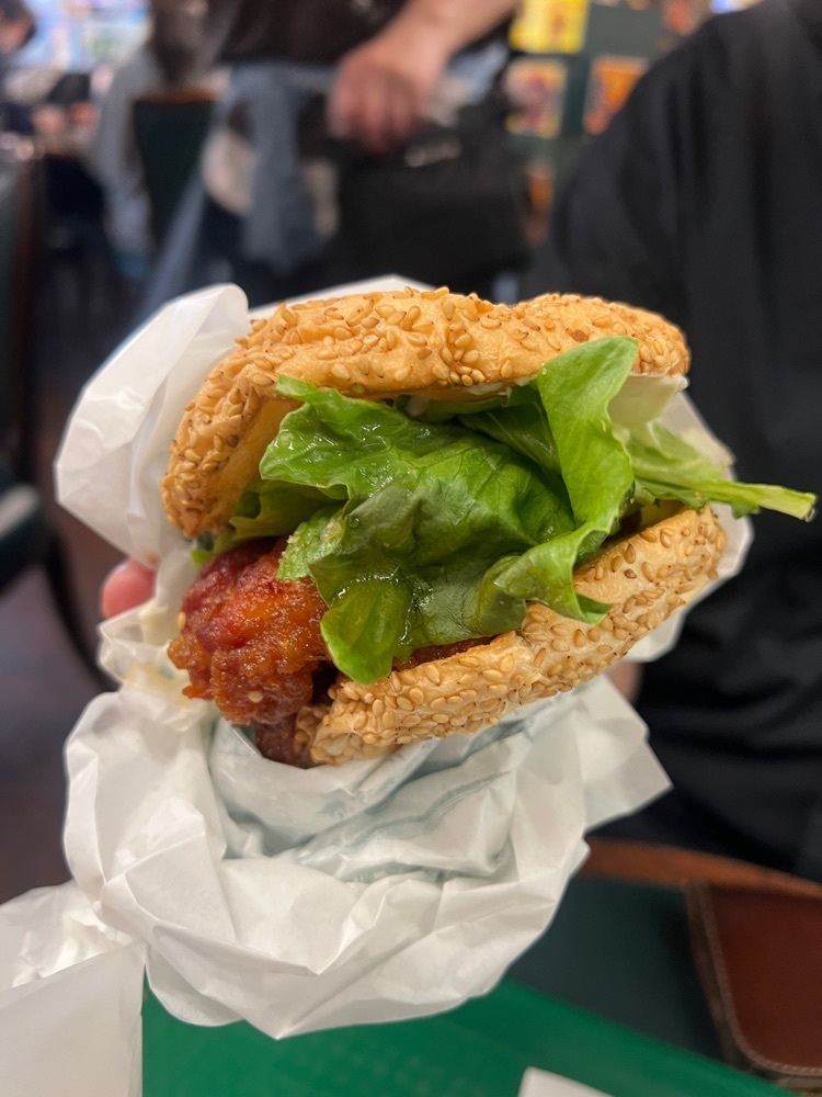 サブ&クルさんが投稿したラッキーピエロ 五稜郭公園前店（LUCKY PIERROT）に関する口コミの画像