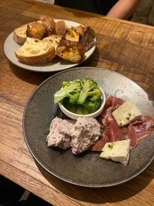 立ち飲みベーカリー うらパネ