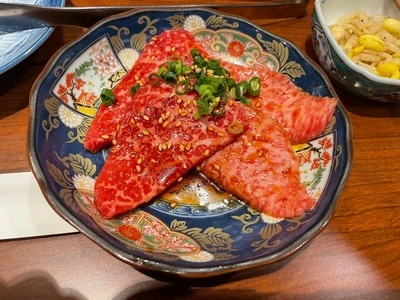 焼肉とホルモン ささ木