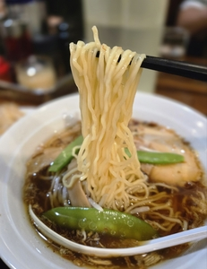 かおたんラーメンえんとつ屋 南青山店（かおたんらーめん・えんとつや）