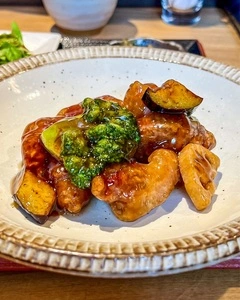 中国菜シンペイ（中国菜SHIN-PEI）