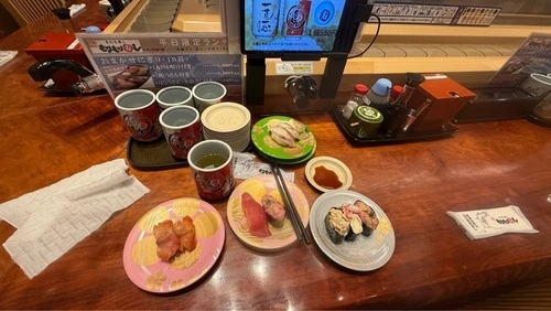 もりもり寿し イオンかほく店