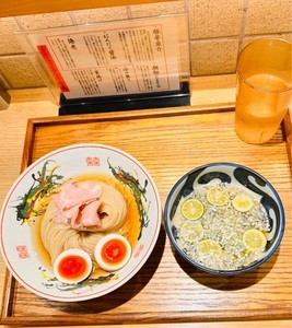 もちだや