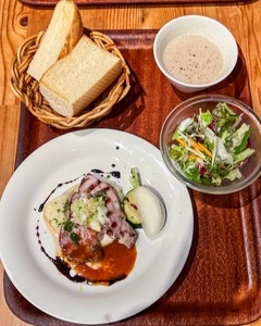 Ｌｅ 日本食堂（ルニホンショクドウ）