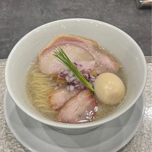宍道湖しじみ中華蕎麦 琥珀 池袋店