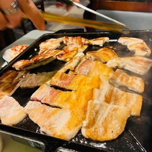 サムギョプサル専門店 金ちゃん 新宿西口店