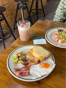 CLASSIC pancake&coffee（クラシック パンケーキ&コーヒー）