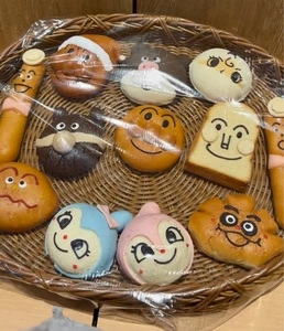 ジャムおじさんのパン工場 神戸店