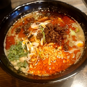 四川担々麺 ななつぼし 新橋店