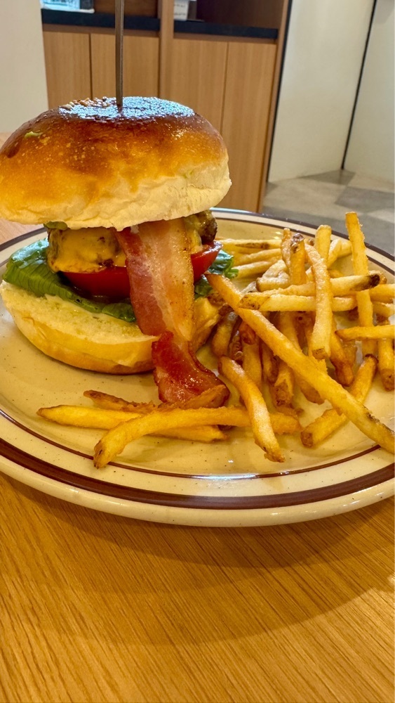 kumakentoraさんが投稿したOLU BURGER KYOTO UMEKOJI（オル バーガー キョウト）に関する口コミの画像