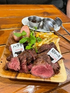 肉バルブッチャーズ 八百八 御茶ノ水店