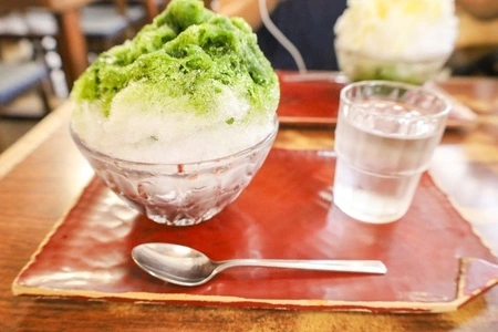納言志るこ店（なごんしるこてん）