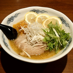 室壱羅麺（むろいちらーめん）