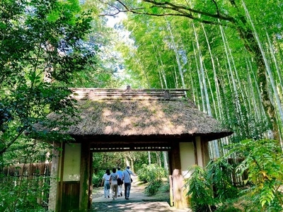 東山旧岸邸