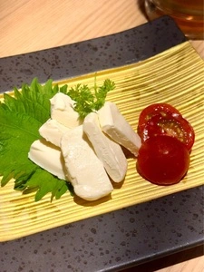 純国産馬刺しと朝引き鶏 にほんいち