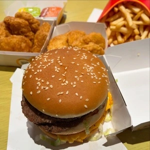 マクドナルド ４６４印西牧の原店（McDonald's）