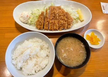 とんかつ 大倉