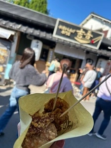 中津からあげ専門店 吉吾 湯布院店
