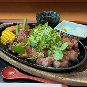 素材蔵　福吉（フクヨシ）