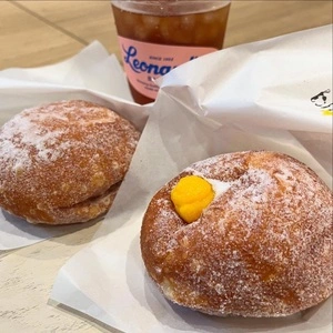 レナーズ 横浜ワールドポーターズ店（Leonard's）