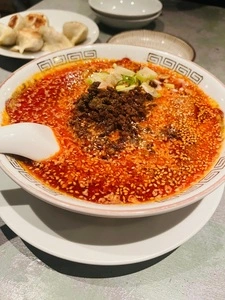 ちょもらんま酒場 恵比寿東口店