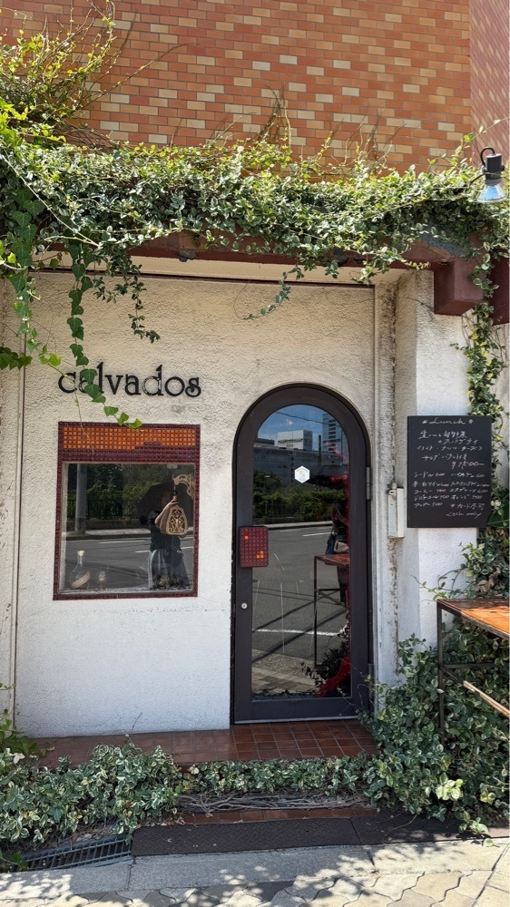 ぺたこ♡さんが投稿したカルヴァドス（European bar calvados）に関する口コミの画像