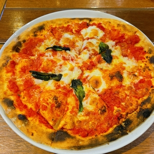 PIZZA DINING Richwaru 二和向台店（ピッツァ ダイニング リッチワル）