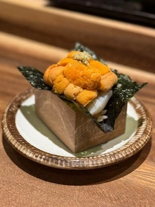 鮨 飛鳥（SUSHI HICHO）