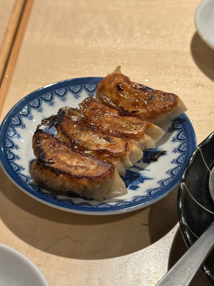 ぴょんたI 東京グルメ・居酒屋さんが投稿した餃子の円山 円山町本店に関する口コミの画像