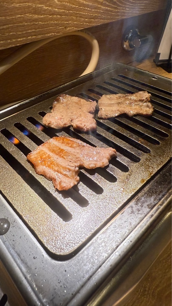 【東京近郊】居酒屋勝手にレビューさんが投稿した焼肉やっぱ。 中野新橋駅前店に関する口コミの画像