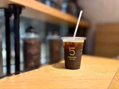 5 CROSSTIES COFFEE エキュートエディション横浜店（ファイブ クロスティーズ コーヒー）