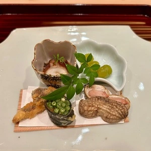 甚六鮨
