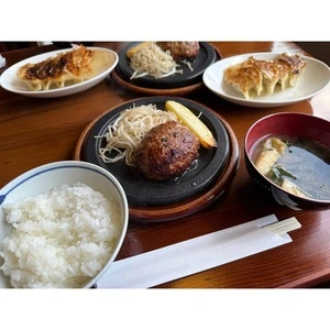ももや