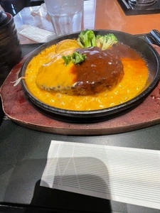 近江スエヒロダイニング ザ ビーフ 土山SA店（近江スエヒロダイニング The Beef）